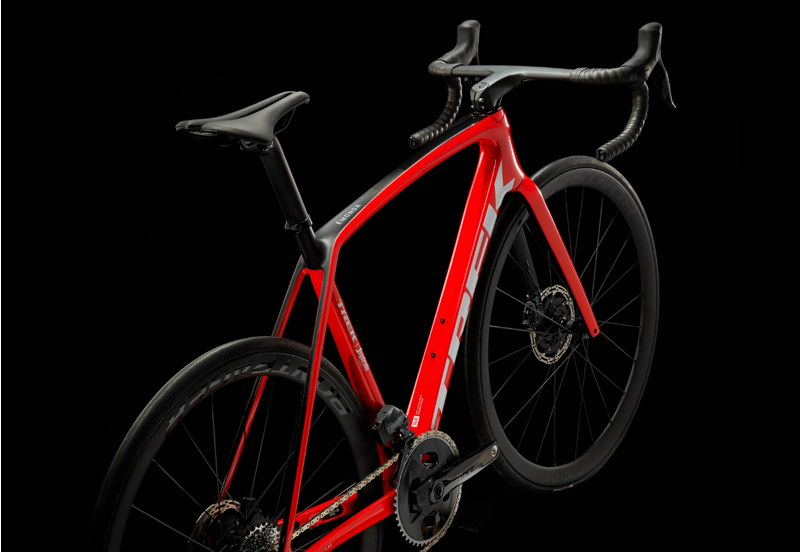 Trek Emonda SLR 7 AXS Carbon Road Bike 2023 in Viper Red-4